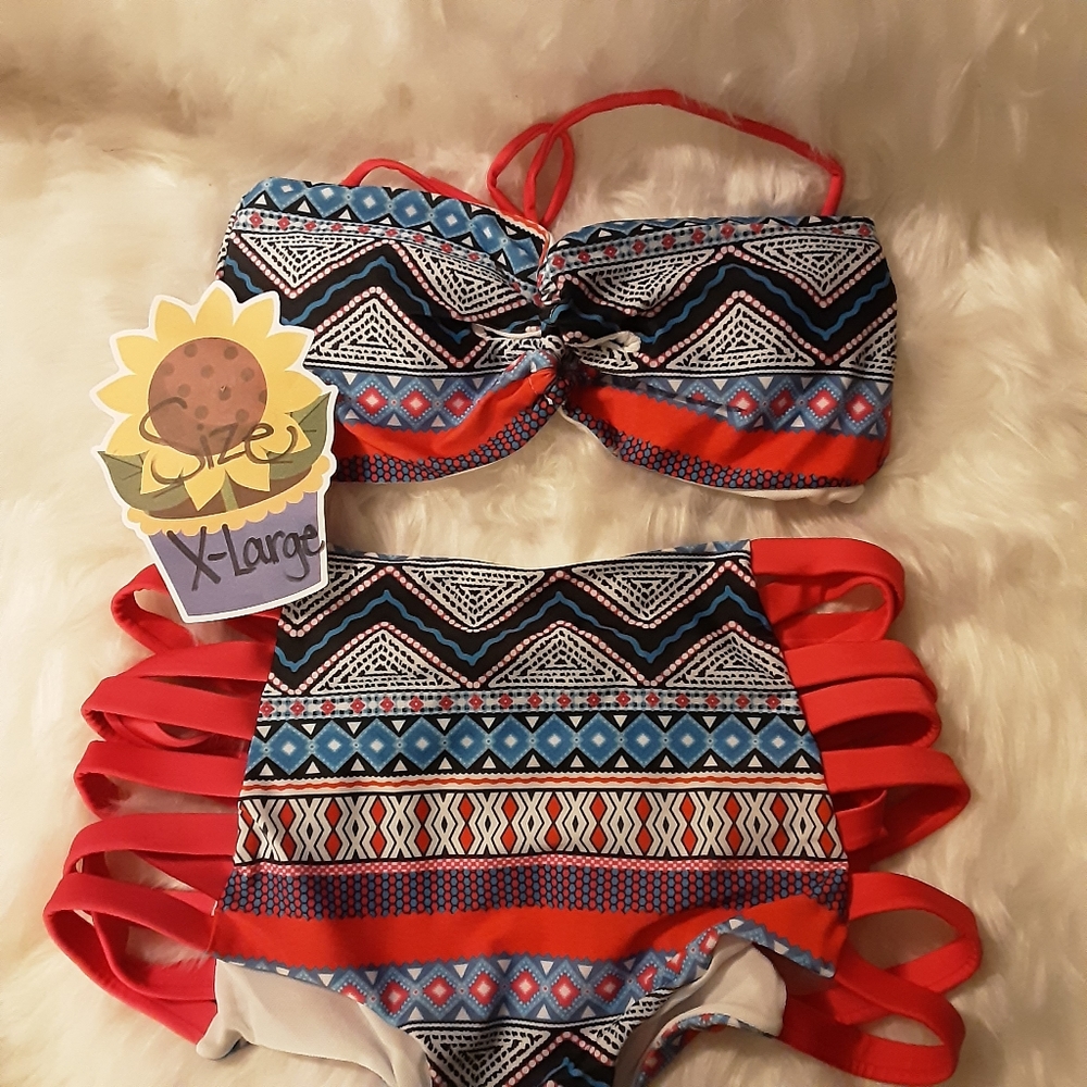 Four Bikini Bundle Set - Picture 4 of 4